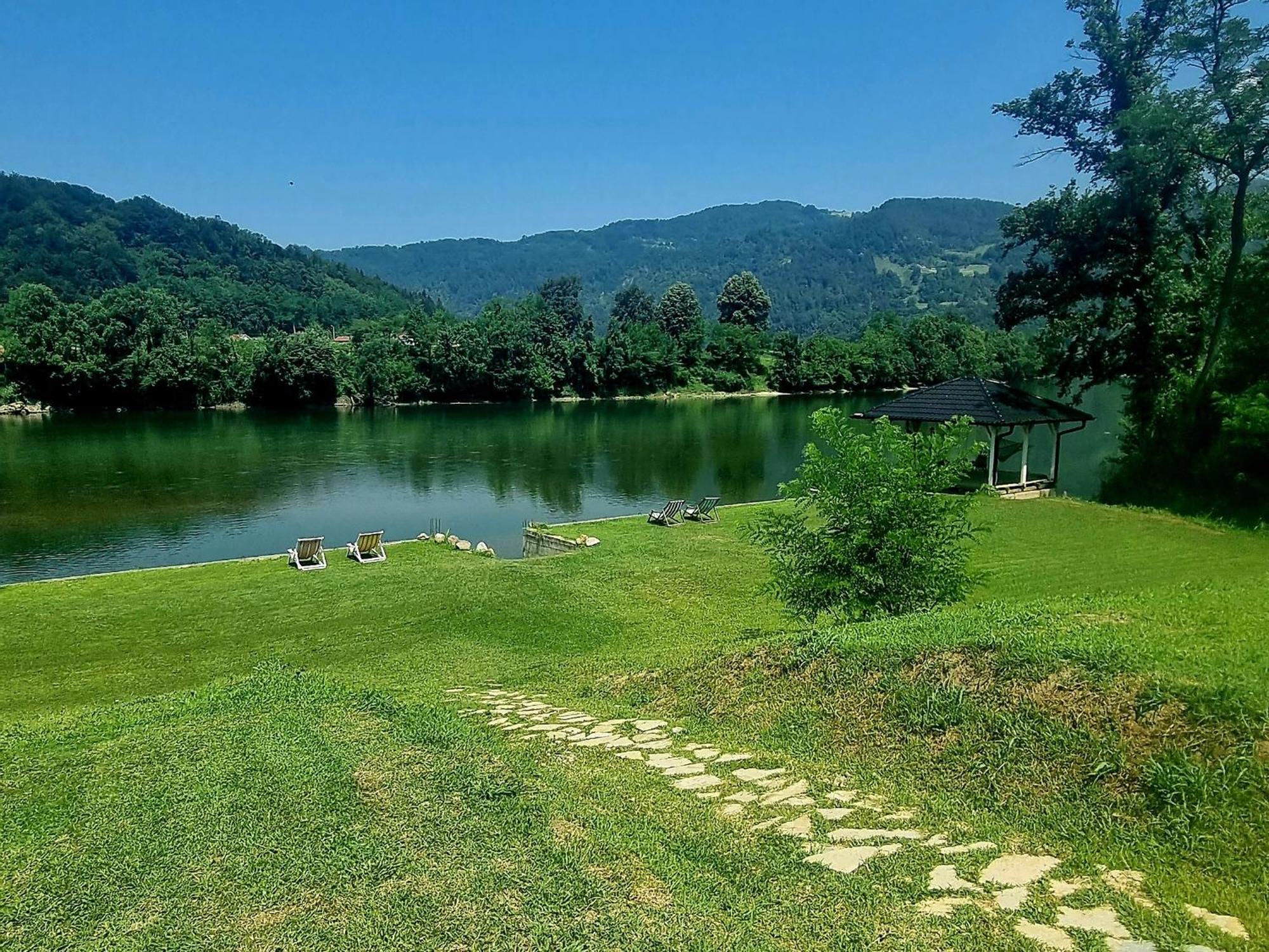 Brvnara Drina Wooden House Drina Vila Drlace Exterior foto